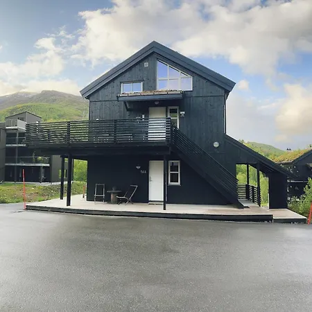 Sentral Leilighetshytte 16a Stranda (More og Romsdal)